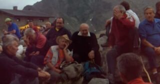 La in fondo a quel boschetto