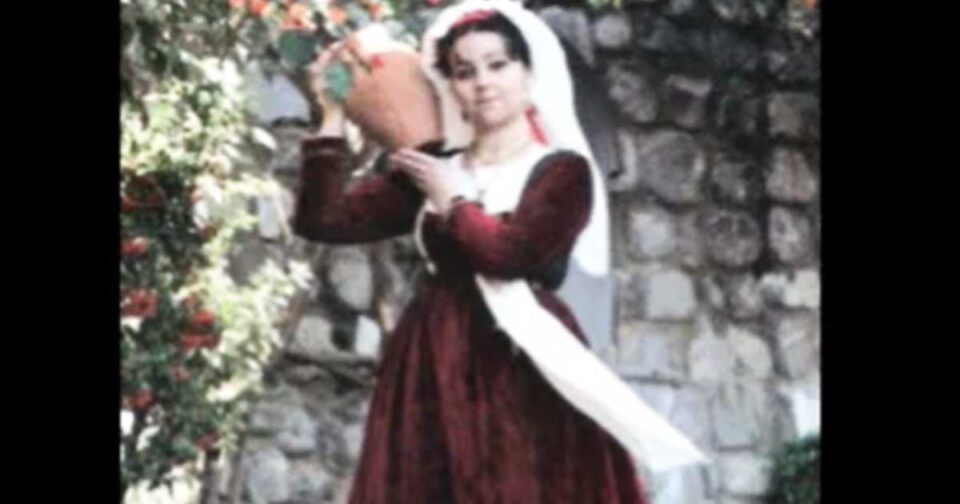 Ti vitti a la funtana - Musica calabrese. Musica popolare.