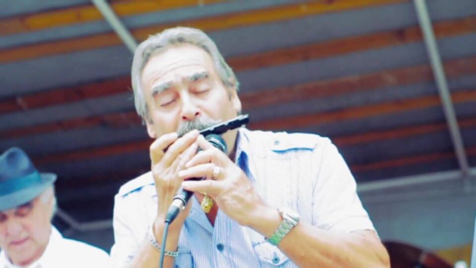 Cesarina - Gianmaria Ghezzi all'armonica. Musica popolare italiana.