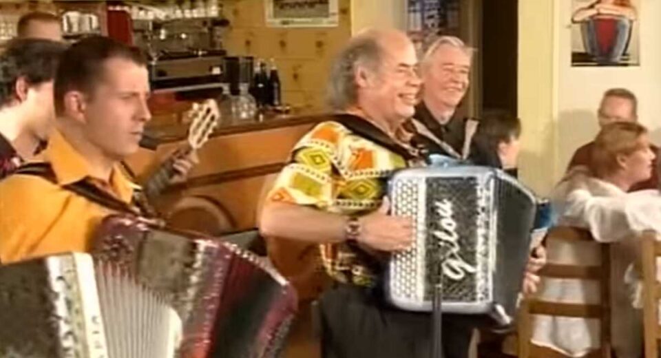 Le petit vin blanc - Musette Valse - Accordeon.