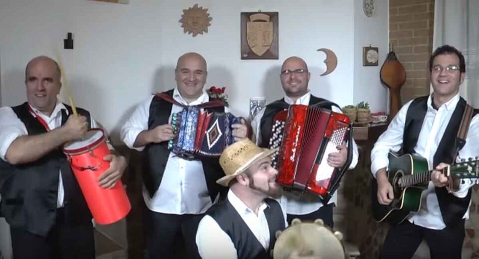 ZÌ PEPPINO ZÌ PEPPÀ - Tequila e Montepulciano Band