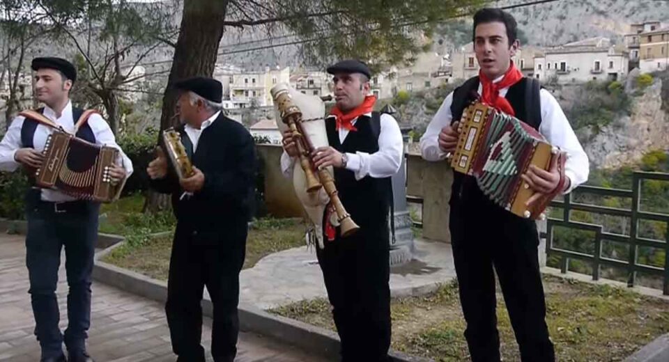 Angelo LeRose - Tarantella di Acquaformosa. Musica popolare.
