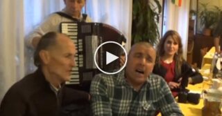 Voga e va – Adunata Alpini + Testo