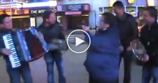 Tarantella Montemaranese a Times Square