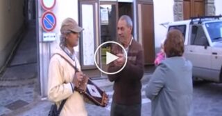 Franco Possidente con il suo organetto a San Marco Argentano