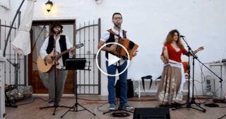 Le Perle di Puglia con il gruppo Beddu ci Balla