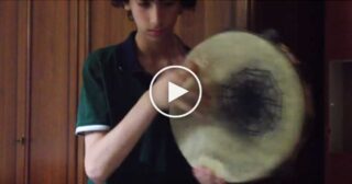 Suonare il Tamburello con la tecnica Brindisina