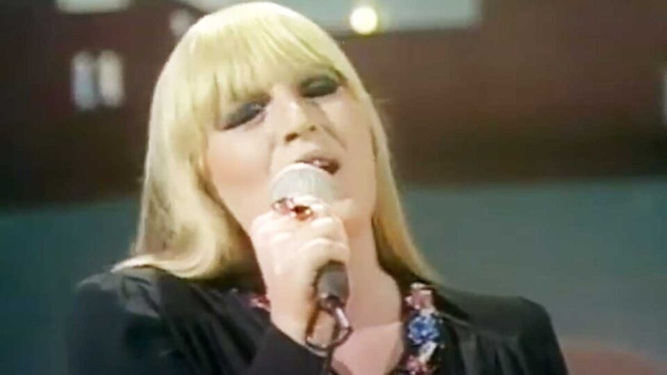 Gabriella Ferri - Chitarra Romana - Musica popolare.