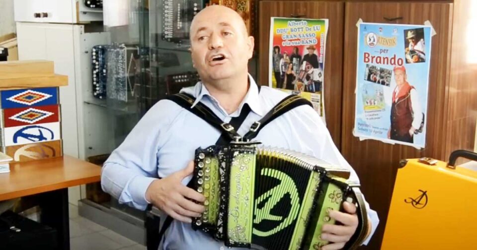 Serenata Aviglianese - Gruppo BiFolk - Basilicata. Musica popolare.