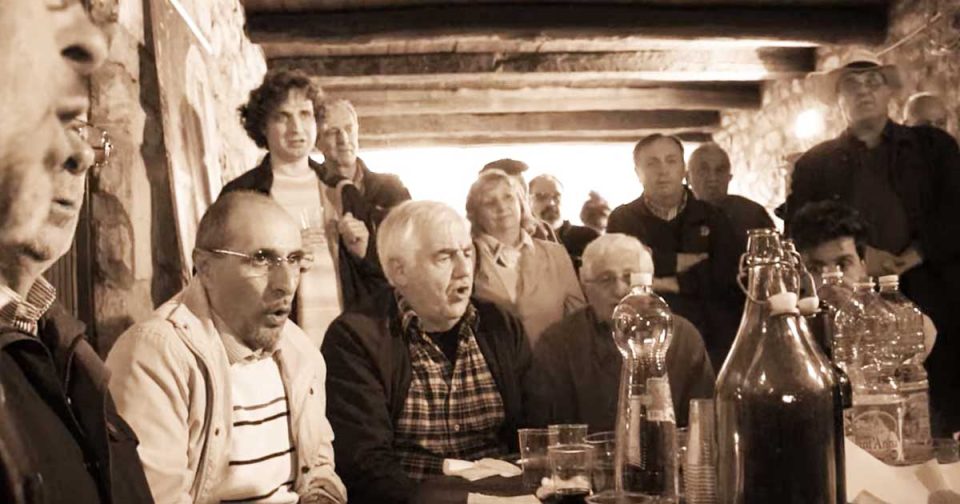 L'Uomo Del Fiume - Coro Comolpa. Musica popolare.