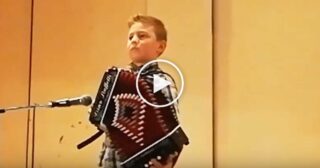 Antony Colino di Morra dei Sanctis – Gara organetto