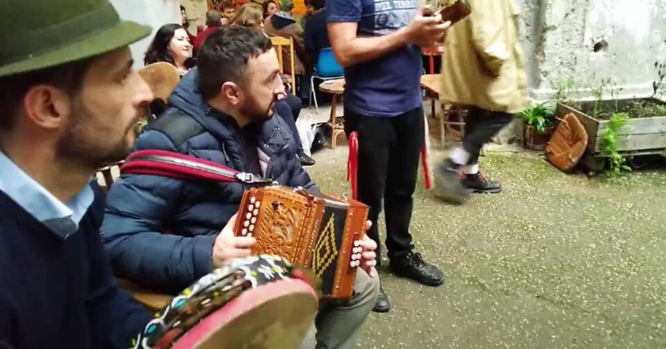 Alessandria del Carretto - Calabria. Musica popolare.