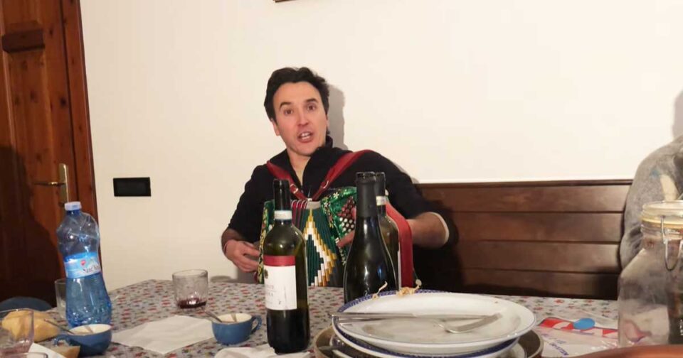 Canto Piemontese - Montagna - Fisarmonica. Musica popolare.