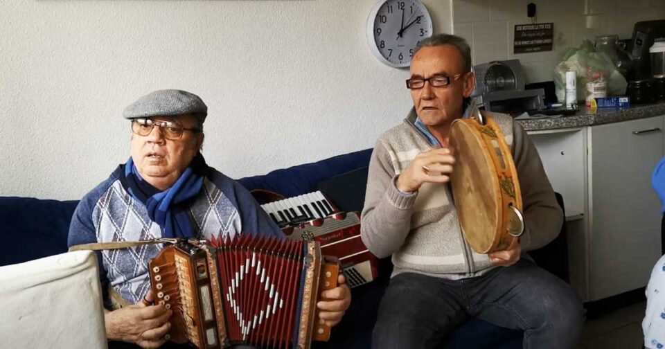 Tarantella - Frank Taranta e Mimmo Cammaroto. Musica popolare italiana - calabrese.