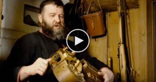 Ещё в погребе меня заройте – Russian Hurdy Gurdy