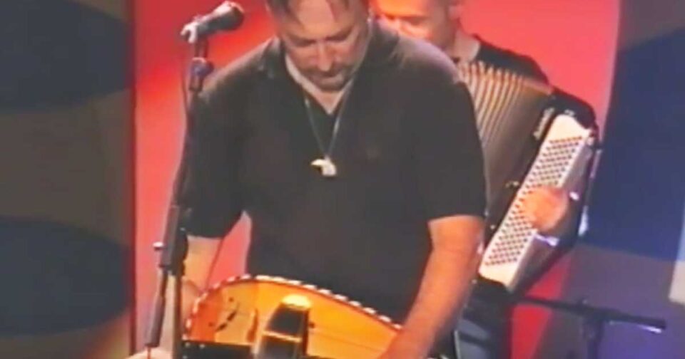 Se Chanto - Inno Occitania. Musica popolare.