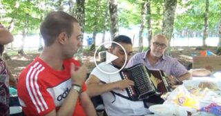 Folklore Lucano con i Maestri di organetto