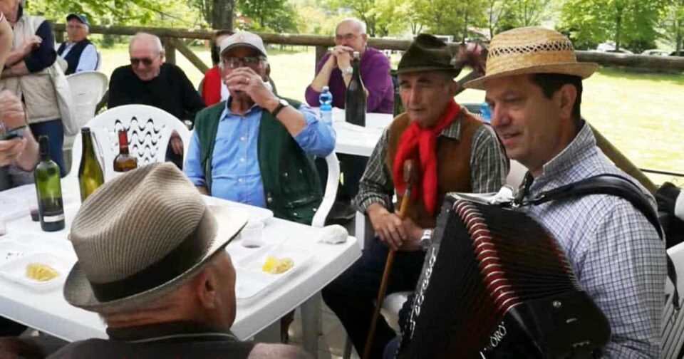Memorie del canto popolare in Val Tidone. Musica popolare.