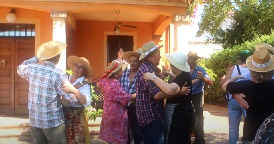 La domenica andando alla messa - Silvano e Mauro Band.