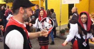 Musica popolare Campana con Castagnette