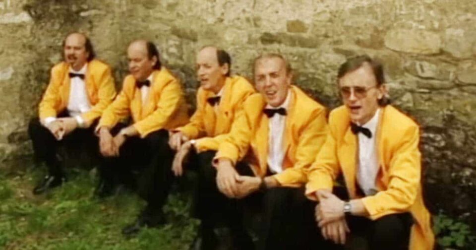 I Girasoli - Il Campanile - Video. Musica popolare.