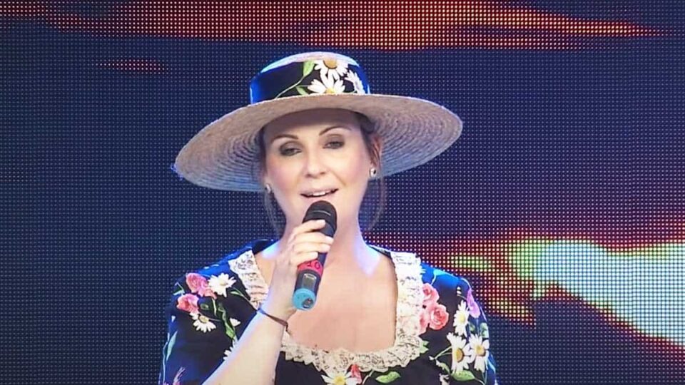 Le Mondine - Il Cielo è una coperta ricamata + testo. Musica popolare.