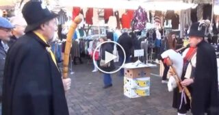 Zampognari al Mercato Natalizio di Montà