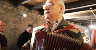 Moretto, moretto – Comolpa in Osteria