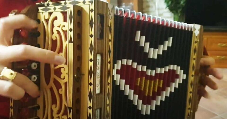 Tarantella "A modo mio"- Fortunato Stillittano - Calabria. Musica popolare.