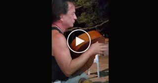 Cozze Cuzzeddhre – Enzo Fina