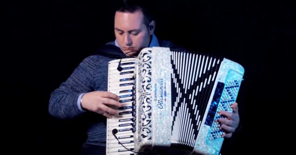 Romagna Mia - Antonello Laurino - Fisarmonica. Musica popolare.