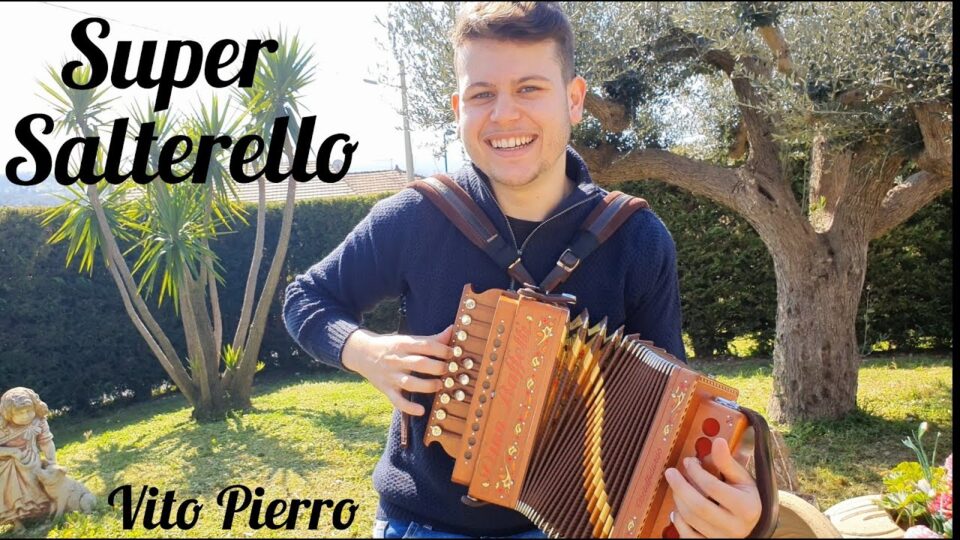 Vito Pierro - Super Saltarello. Musica all'organetto.