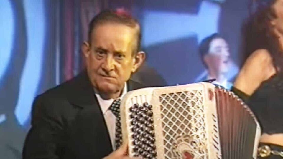 La Ruota del Mulino - Orchestra Castellina Pasi + Testo.