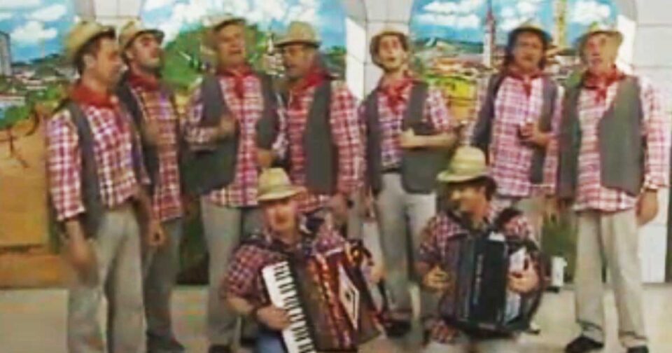 La Rusina d'la Spaventa - I Cantastorie - Romagna. Musica popolare.