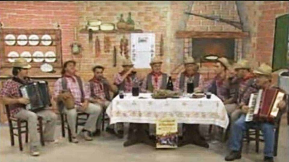 L'è bèl a sté in campagna - I Cantastorie di Romagna. Musica popolare.