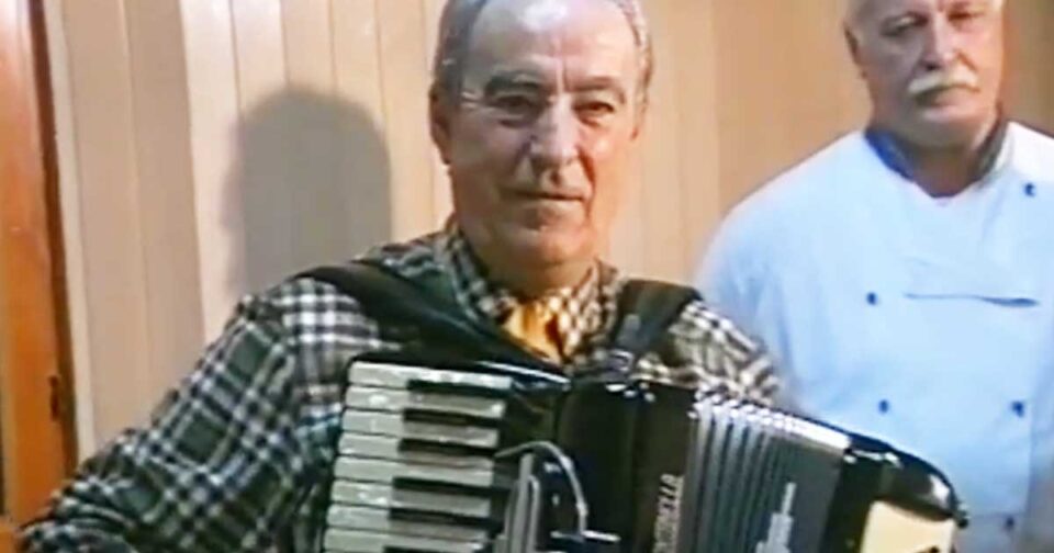 Vecchio Amico - Tiberio Marani - Fisarmonica. Musica popolare.