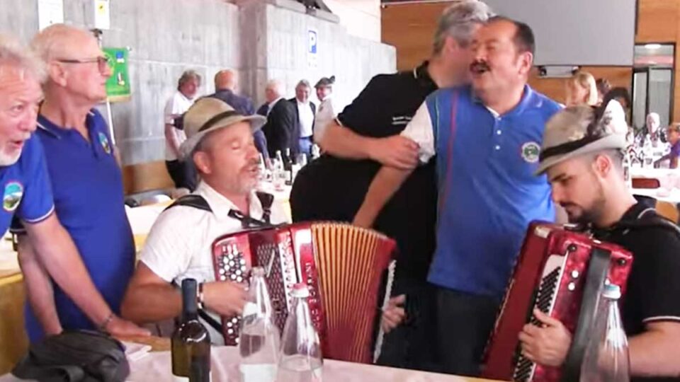 Le Stelle brillano - I Tremapade'le - Fisarmonica. Musica popolare.