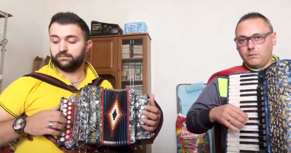 Valzer dei Fiori - Duo Iannacone - Cimorelli. Musica popolare.