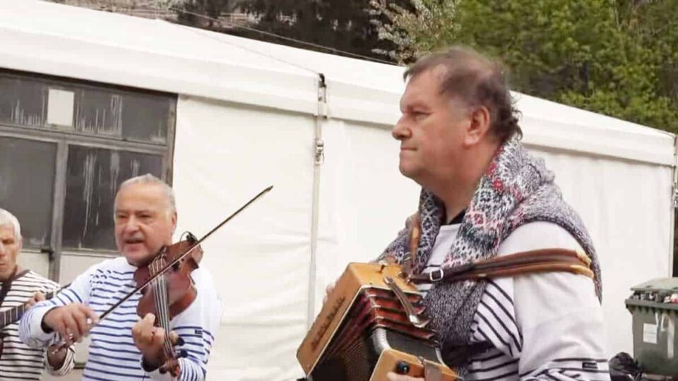 Se Chanto (Inno Occitano) - Le Cepon. Musica popolare.