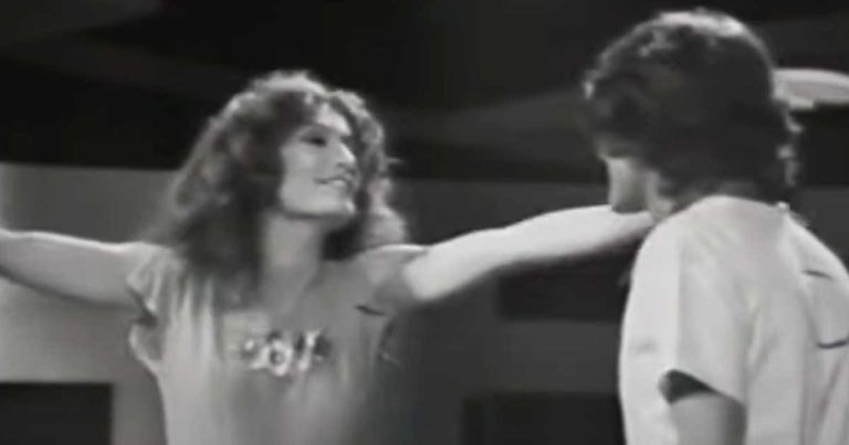 15 anni - Testo - Canzone.