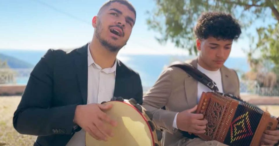 Cu trenta carrini - Testo.