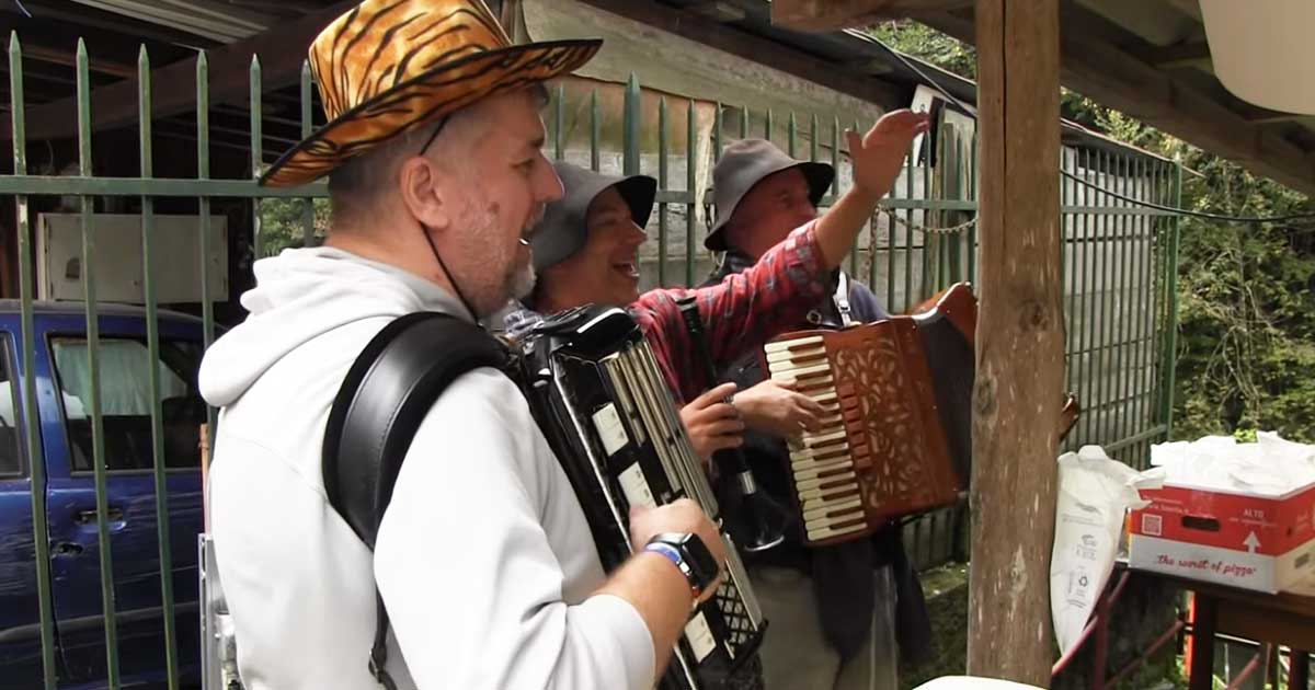 La Tettoia – Gli Spunciaporchi e Luca Parpaiola
